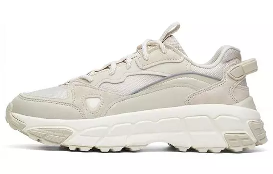 Женские массивные кроссовки FILA Skyrunner