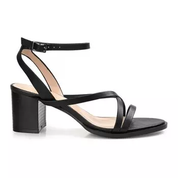 Женские модельные сандалии Journee Collection Anikah Journee Collection, белый