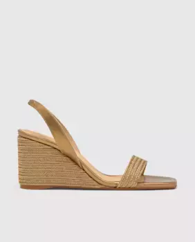 Женские плетеные босоножки Barby на танкетке с металлической отделкой Castaer, золото