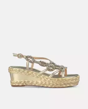 Женские плетеные босоножки на танкетке с ремешком из стразов и застежкой на пряжку Alma en Pena, золото