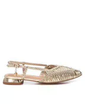 Женские плоские босоножки на ремешках XTI с плетением, золотой