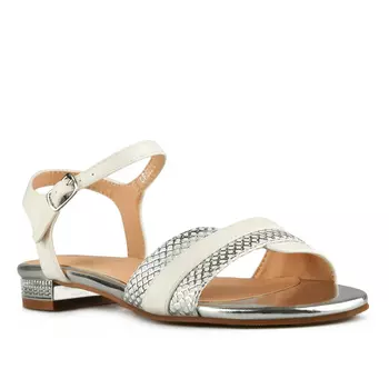 Женские повседневные босоножки белые Tendenz