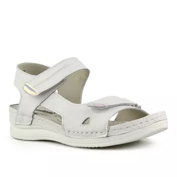 Женские повседневные босоножки белые Tendenz