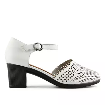 Женские повседневные босоножки белые Tendenz