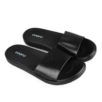 Женские повседневные тапочки черные Tendenz