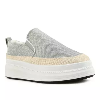 Женские повседневные туфли на платформе серебристого цвета Tendenz