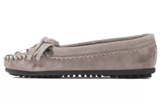 Женские повседневные туфли женские темно-серый Minnetonka