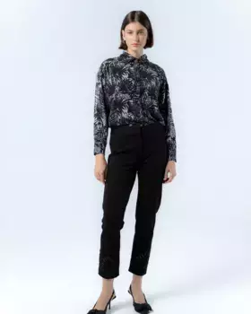 Женские прямые брюки с вышивкой по низу Соня Niza, черный