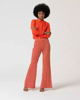 Женские расклешенные брюки с эластичным принтом и расклешенным низом Surkana, красный