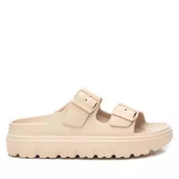 Женские резиновые сандалии на плоской подошве бежевого цвета Xti