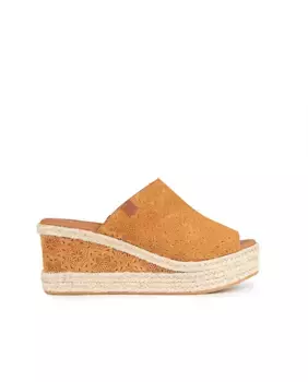 Женские сабо на низкой танкетке из замши с гравировкой Popa, коричневый