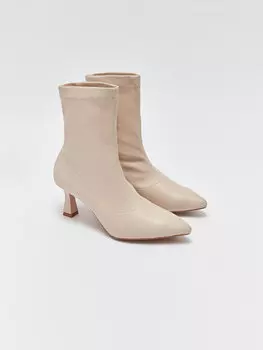 Женские сапоги под кожу на каблуке XSIDE, экрю