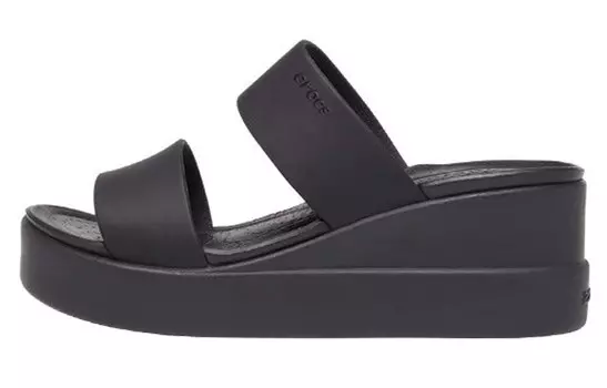 Шлепанцы и сланцы Crocs Brooklyn Lightweight Black Sandals Women's