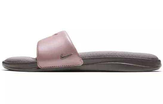 Женские шлепанцы Nike