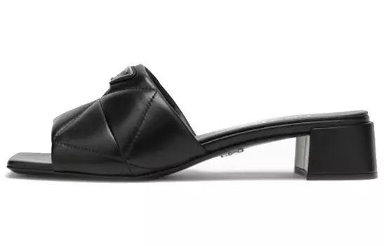 Шлепанцы женские Prada Triangle-logo, черный