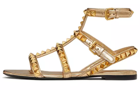 Женские шлепанцы Valentino Rockstud