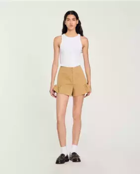 Женские шорты с оборками и застежкой-молнией Sandro, цвет Camel