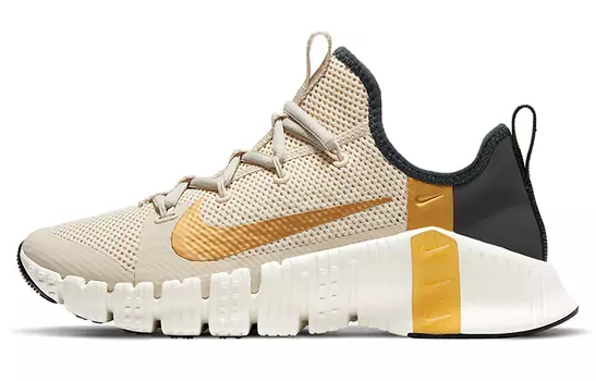 Женские тренировочные кроссовки Nike Metcon 3