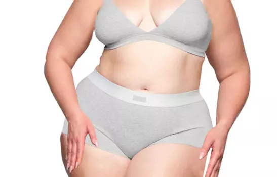 Женские трусы Skims