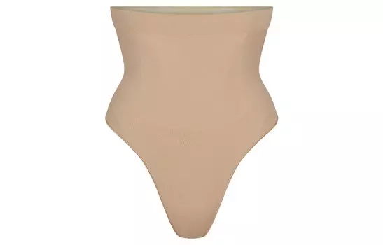 Женские трусы Skims