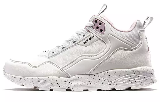 Женские туфли Lifestyle Low-top Белый/розовый/красный Xtep