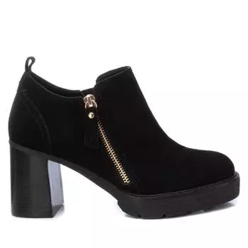 Женские туфли-лодочки из коллекции Carmela Leather от Xti, черный