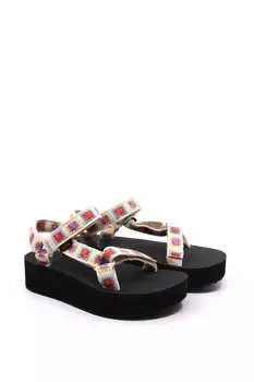 Женские универсальные сандалии крючком на плоской подошве в Explore Teva