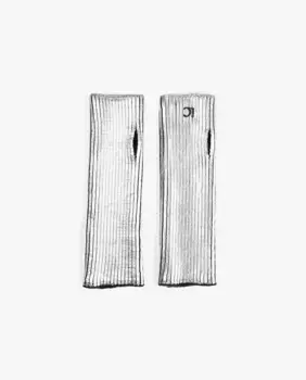 Женские варежки металлик с буквами Lola Casademunt, серебрянный