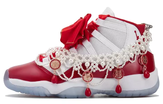 Женские винтажные баскетбольные кроссовки Jordan Air Jordan 11, Red