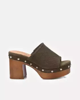 Женские замшевые босоножки на каблуке в стиле «клог» Carmela, хаки