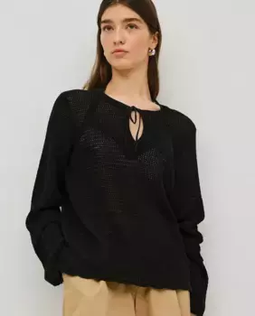Женский ажурный свитер с бантом Yerse, черный