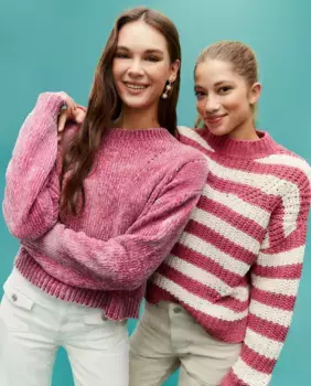 Женский базовый свитер из синели Green Coast, цвет Ciruela