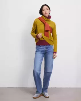 Женский базовый свитер с высоким воротником Easy Wear, цвет 560 Oliva