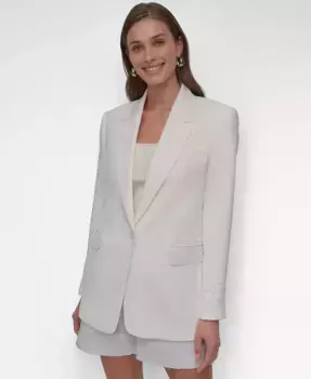 Женский блейзер с вырезом лацканами, одной пуговицей и логотипом на нашивке DKNY, слоновая кость/кремовый