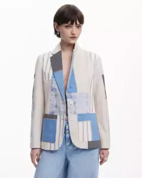 Женский блейзер в стиле пэчворк с застежкой на пуговицы Desigual, белый