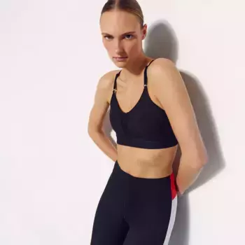 Женский бюстгальтер Boomerang средней ударной нагрузки для тренировок, чёрный