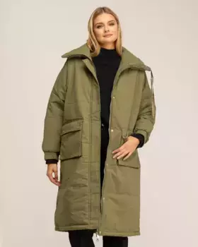 Женский длинный анорак оверсайз с текстом Queen Tantra, темно-зеленый