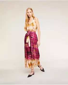 Женский длинный атласный комбинезон с принтом Motivi, фуксия