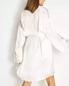 Женский халат с кружевом и бантом на талии Selmark, цвет Crema