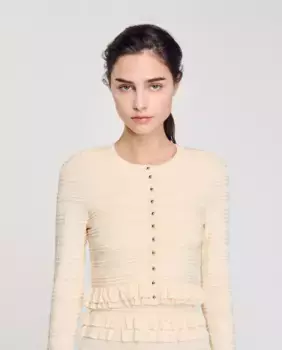Женский кардиган с круглым вырезом и воланами Sandro, цвет Crudo