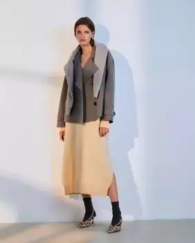 Женский короткий бушлат Woman El Corte Ingls, цвет 820 Gris Medio