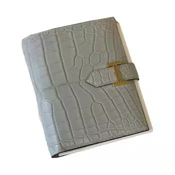 Женский кошелек Bearn из матовой кожи аллигатора, цвет "ледяной кристалл", 0W HERMES