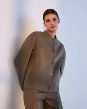 Женский однотонный бомбер ручной работы с заклепками Woman El Corte Ingls, цвет Visn