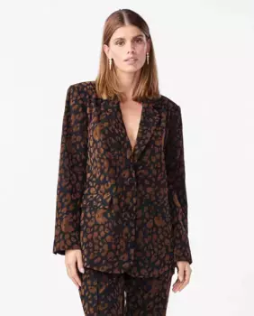 Женский пиджак с анималистичным принтом Yas, черный