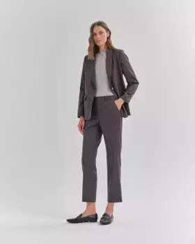 Женский пиджак с воротником-лацканом и потайным карманом в шве Lasserre, темно-серый