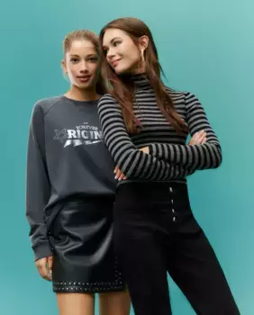 Женский полосатый свитер в рубчик с высоким воротником Green Coast, черный