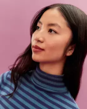 Женский полосатый свитер в рубчик с высоким воротником Green Coast, синий