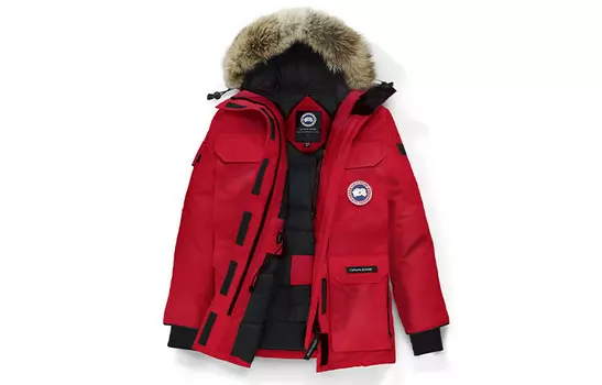 Женский пуховик Canada Goose, красный