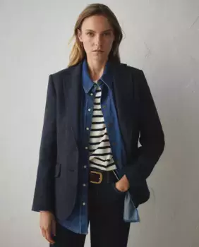 Женский шерстяной пиджак с узором «елочка» и заплатками на локтях Lloyd's, темно-синий