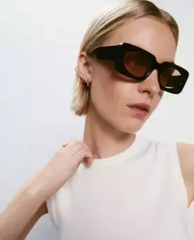 Женский свитер без рукавов с круглым вырезом Easy Wear, цвет 120 Crudo